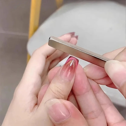 MagniNail – Breng je nagels tot leven met betoverende 3D effecten!